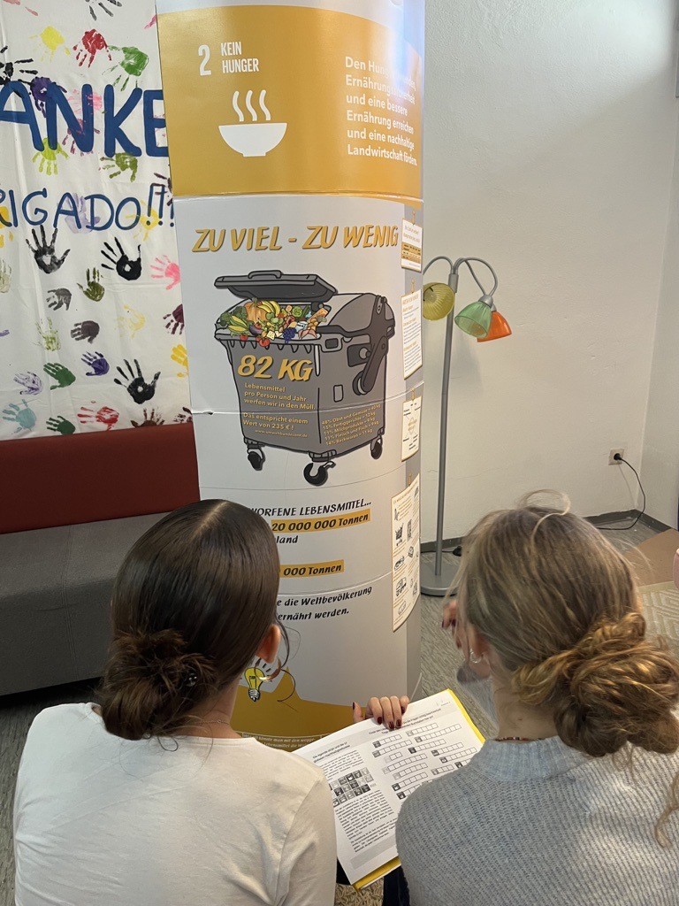 entdecken sie die zukunft des lernens an der ki-schule nizza! innovative programme und praxisnahe ausbildung im bereich künstliche intelligenz für alle altersgruppen und niveaus. werden sie teil der digitalen revolution und gestalten sie ihre karriere mit uns.