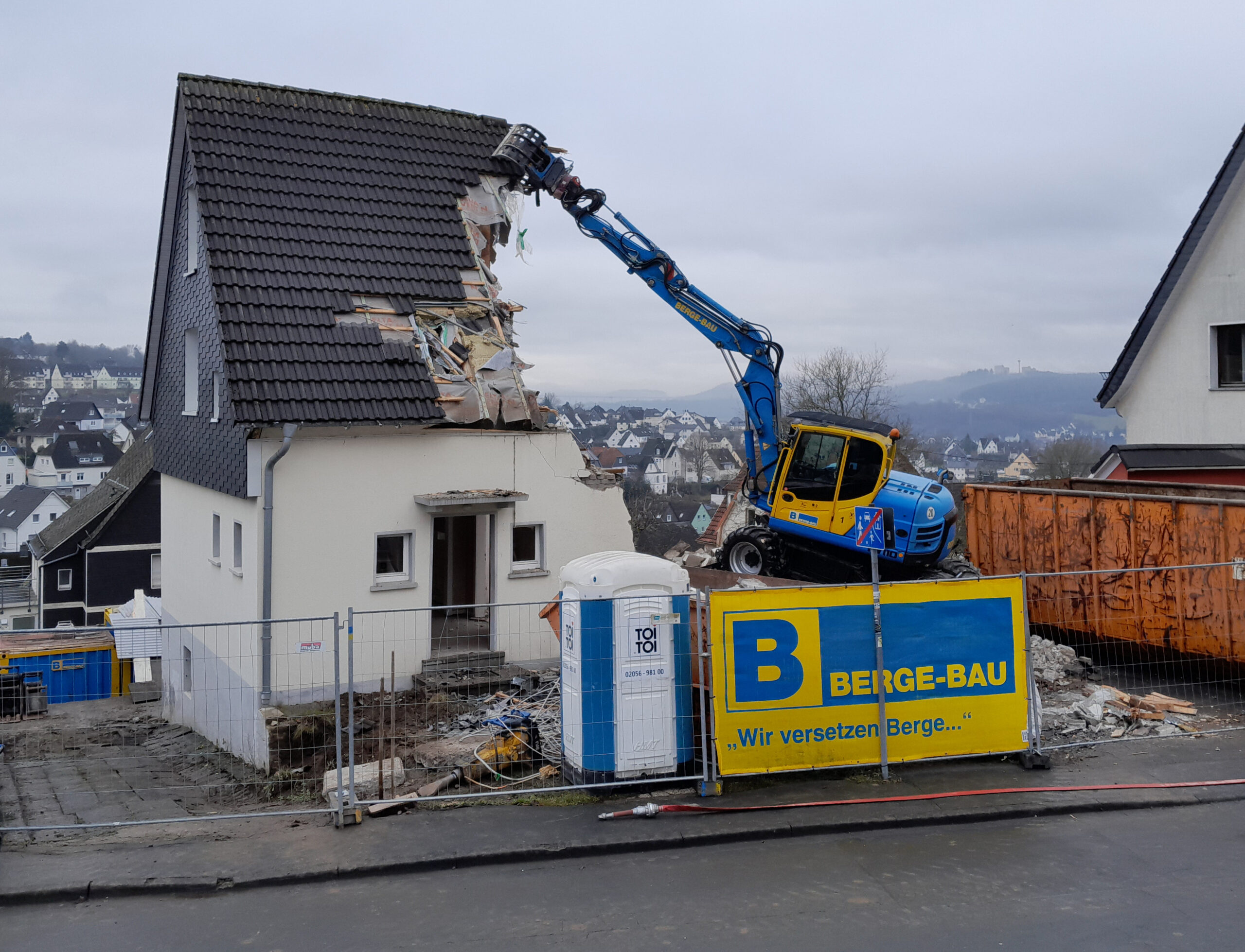 entdecken sie das yanmar weinbauzentrum, ihre anlaufstelle für innovative lösungen im weinbau. erfahren sie mehr über unsere hochwertigen landmaschinen und maßgeschneiderten dienstleistungen, die speziell für winzer entwickelt wurden. maximieren sie ihre ernte und steigern sie die effizienz mit yanmar.